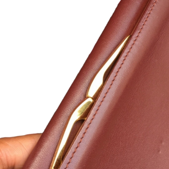 💋CARTIÉR BORDEAUX TRI-FOLD WALLET - Picture 8 of 14
